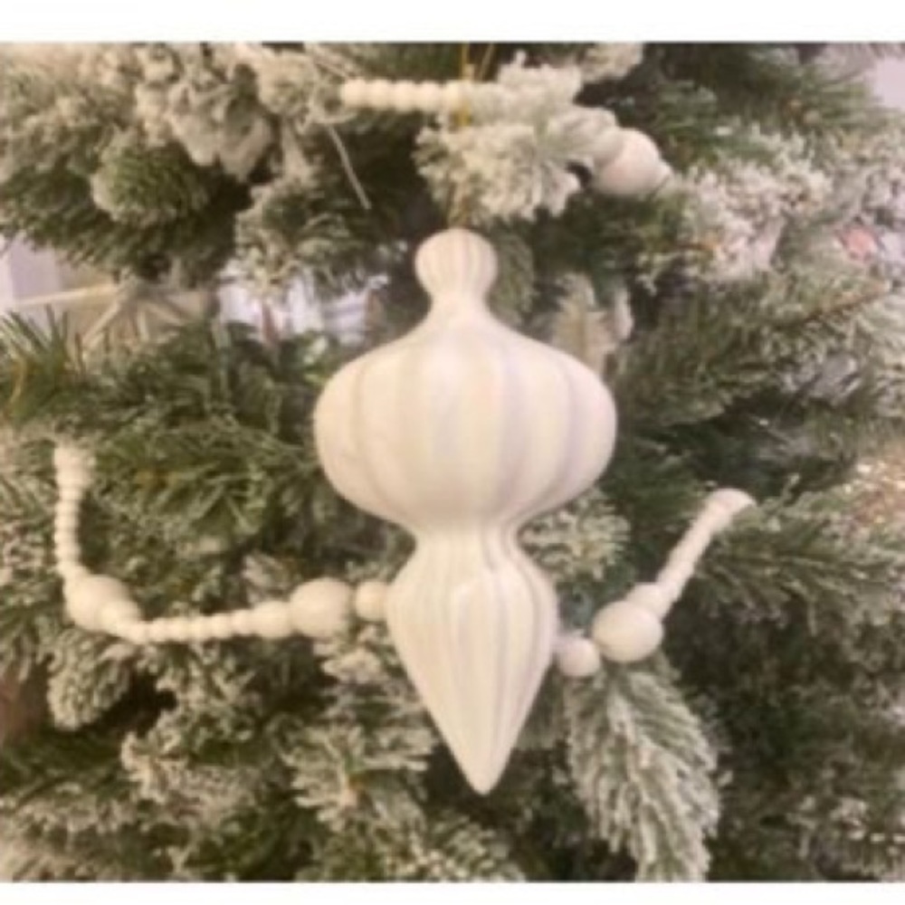 Studio McGee 
Set of 3 designed Porcelain Ornaments - Threshold - Studio McGee - Picture 6 of 12